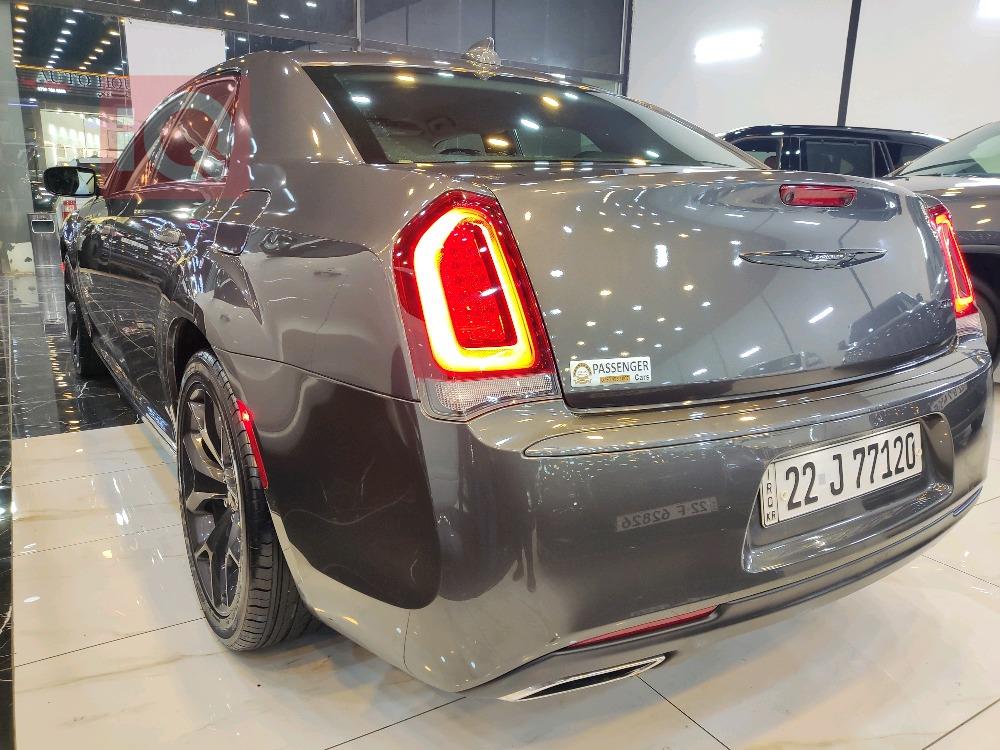 Chrysler 300